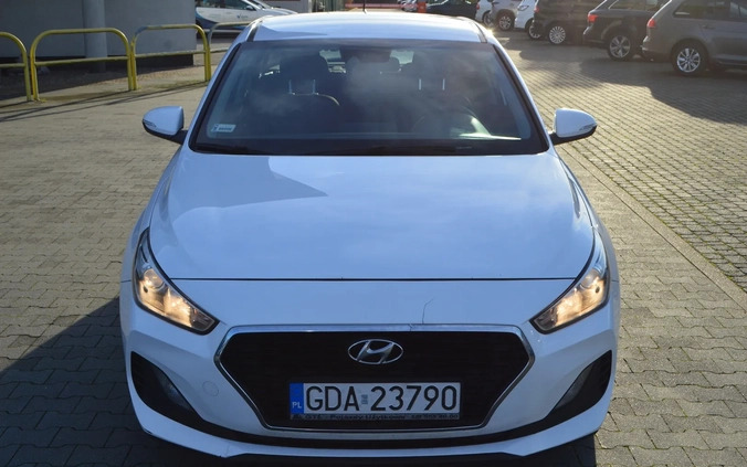 Hyundai I30 cena 21500 przebieg: 324216, rok produkcji 2018 z Warta małe 191